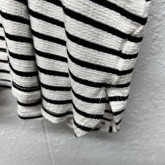 Max Studio Ruffle Sleeve Boxy Top Womens 3X Stretch Casual Chic Minimalist - Picture 5 of 12